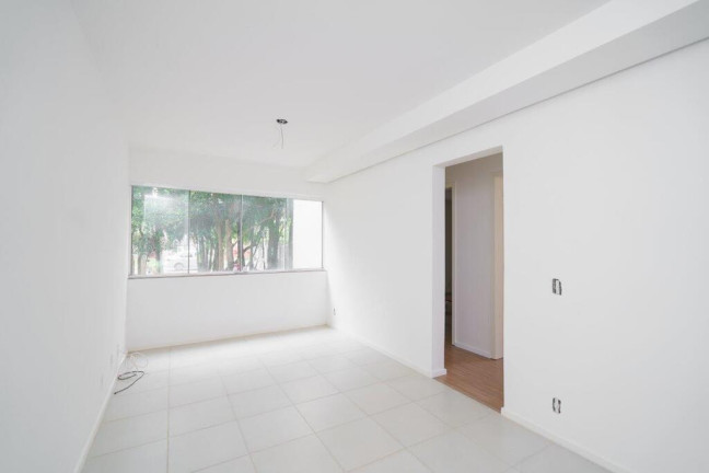 Imagem Apartamento com 2 Quartos à Venda, 50 m² em Hípica - Porto Alegre