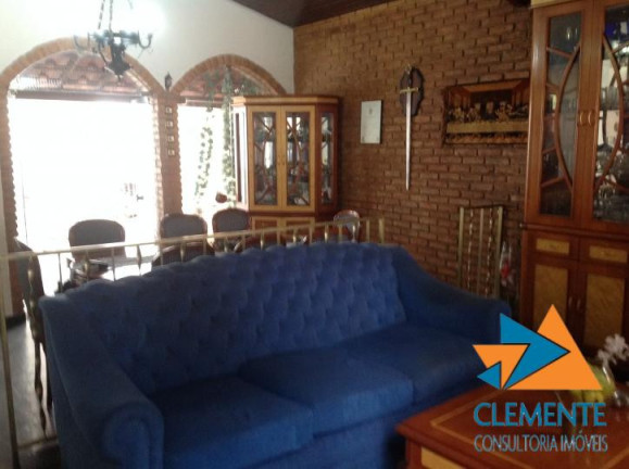 Imagem Casa com 7 Quartos à Venda, 350 m² em Ouro Preto - Belo Horizonte