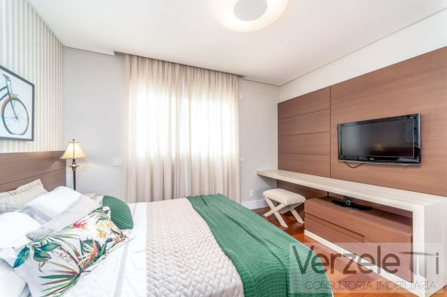 Imagem Apartamento com 6 Quartos à Venda, 740 m² em Centro - Balneário Camboriú Imagem Apartamento com 6 Quartos à Venda, 740 m² em Centro - Balneário Camboriú