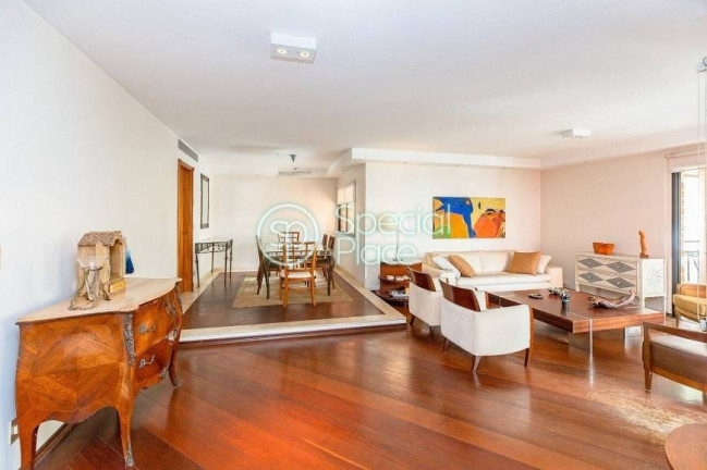 Imagem Apartamento com 4 Quartos à Venda, 350 m² em Moema Pássaros - São Paulo