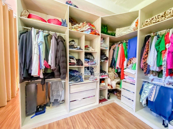 Imagem Casa com 3 Quartos à Venda, 162 m² em Albuquerque - Teresópolis Imagem Casa com 3 Quartos à Venda, 162 m² em Albuquerque - Teresópolis