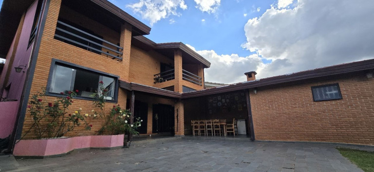 Imóvel com 4 Quartos à Venda, 312 m² em Jardim Dos Pinheiros - Atibaia