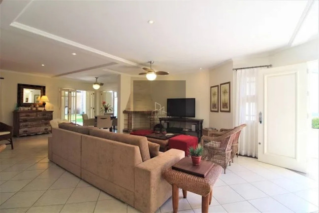 Casa com 4 Quartos à Venda, 361 m² em Atlântida - Xangri-lá