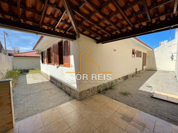 Imagem Casa com 3 Quartos à Venda, 378 m² em Jardim Flamboyant - Campos Dos Goytacazes