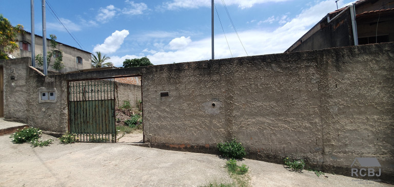 Imagem Casa com 4 Quartos à Venda,  em Novo Retiro - Esmeraldas