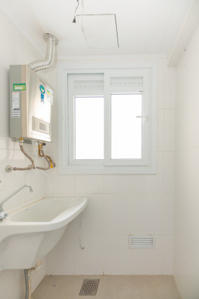 Imagem Apartamento com 1 Quarto à Venda, 57 m² em Camaquã - Porto Alegre