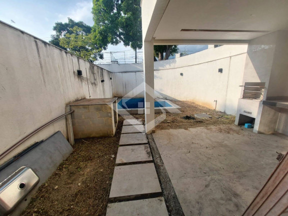 Imagem Casa de Condomínio com 3 Quartos à Venda, 130 m² em Guaratiba - Rio De Janeiro