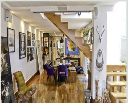 Imagem Casa com 3 Quartos à Venda, 250 m² em Jardim Paulistano - São Paulo Imagem Casa com 3 Quartos à Venda, 250 m² em Jardim Paulistano - São Paulo