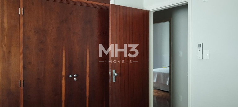 Imagem Sobrado com 4 Quartos à Venda, 230 m² em Jardim Guarani - Campinas Imagem Sobrado com 4 Quartos à Venda, 230 m² em Jardim Guarani - Campinas