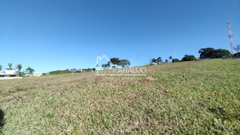 Imagem Terreno à Venda, 1.020 m² em Jardim Residencial Saint Patrick - Sorocaba Imagem Terreno à Venda, 1.020 m² em Jardim Residencial Saint Patrick - Sorocaba