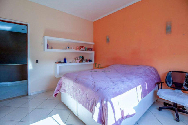 Imagem Casa com 5 Quartos à Venda, 450 m² em Itaipu - Niterói Imagem Casa com 5 Quartos à Venda, 450 m² em Itaipu - Niterói