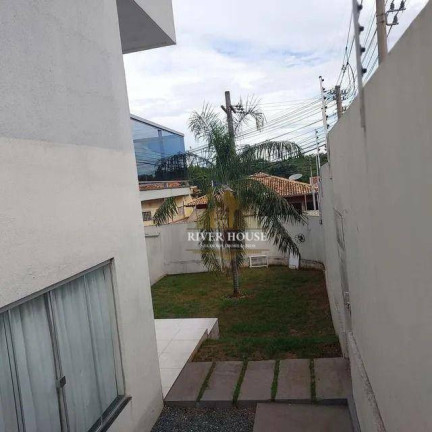 Imagem Sobrado com 3 Quartos à Venda, 250 m² em Village Flamboyant - Cuiabá
