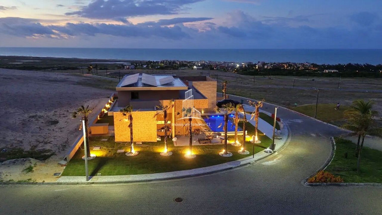 Imagem Casa com 4 Quartos à Venda, 339 m² em Aquiraz Riviera - Aquiraz Imagem Casa com 4 Quartos à Venda, 339 m² em Aquiraz Riviera - Aquiraz