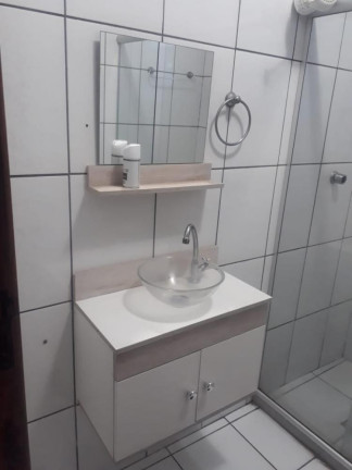 Imagem Imóvel com 3 Quartos para Alugar, 25 m² em Santa Cruz - Rio De Janeiro