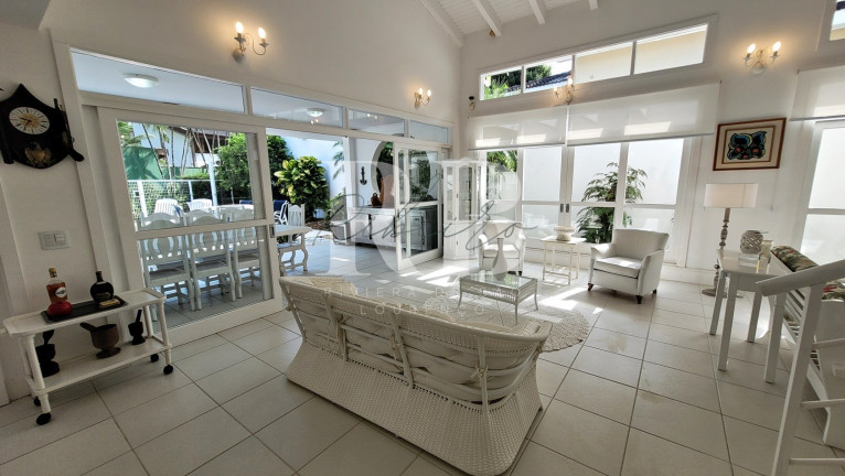 Imagem Imóvel com 6 Quartos à Venda,  em Riviera - Bertioga