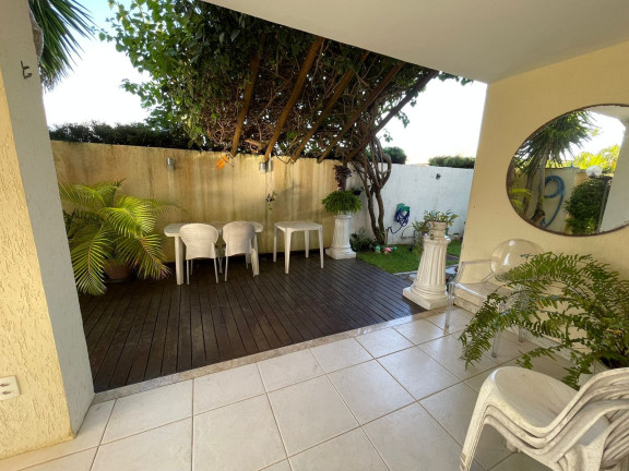 Imagem Casa com 5 Quartos à Venda, 331 m² em Buraquinho - Lauro De Freitas Imagem Casa com 5 Quartos à Venda, 331 m² em Buraquinho - Lauro De Freitas