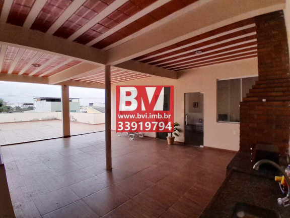 Imagem Casa com 2 Quartos à Venda, 75 m² em Vila Kosmos - Rio De Janeiro Imagem Casa com 2 Quartos à Venda, 75 m² em Vila Kosmos - Rio De Janeiro