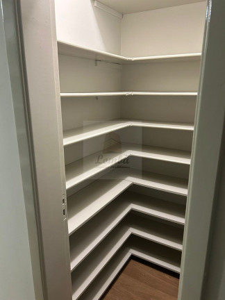 Imagem Imóvel com 4 Quartos à Venda, 235 m² em Quilombo - Cuiabá