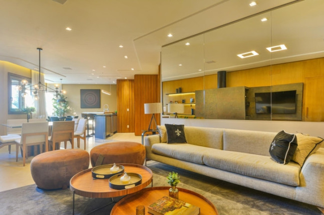 Imagem Cobertura com 4 Quartos à Venda, 163 m² em Centro - Gramado Imagem Cobertura com 4 Quartos à Venda, 163 m² em Centro - Gramado