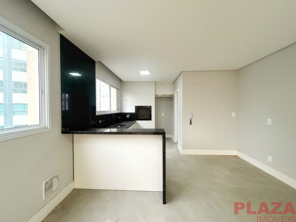 Imagem Apartamento com 3 Quartos para Alugar, 118 m² em Centro - Balneário Camboriú Imagem Apartamento com 3 Quartos para Alugar, 118 m² em Centro - Balneário Camboriú