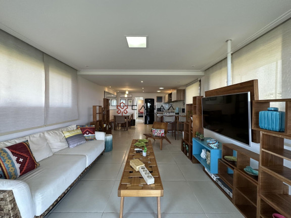 Imagem Casa de Condomínio com 5 Quartos à Venda, 209 m² em Rasa - Armação Dos Búzios