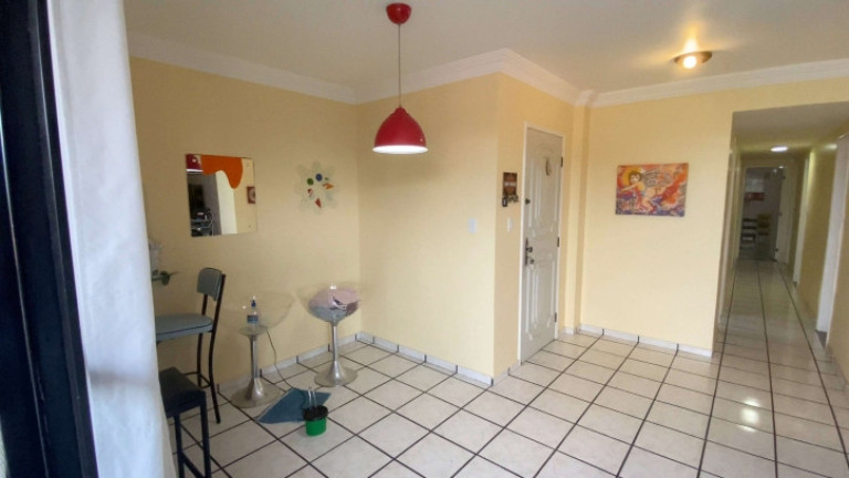 Imagem Apartamento com 3 Quartos à Venda, 200 m² em Algodoal - Cabo Frio