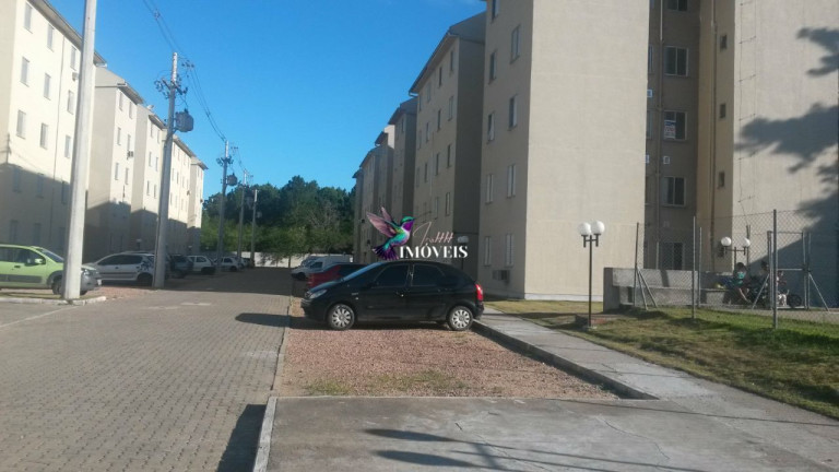 Imagem Apartamento com 2 Quartos à Venda, 38 m² em Restinga - Porto Alegre