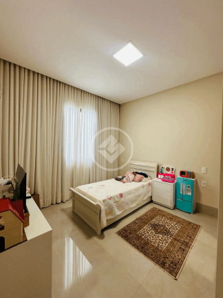 Imagem Casa com 5 Quartos à Venda, 386 m² em Condomínio Do Lago - Goiânia Imagem Casa com 5 Quartos à Venda, 386 m² em Condomínio Do Lago - Goiânia