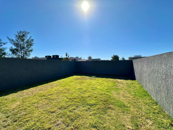 Imagem Casa com 3 Quartos à Venda, 80 m² em Jardim Beira Mar - Capao Da Canoa Imagem Casa com 3 Quartos à Venda, 80 m² em Jardim Beira Mar - Capao Da Canoa
