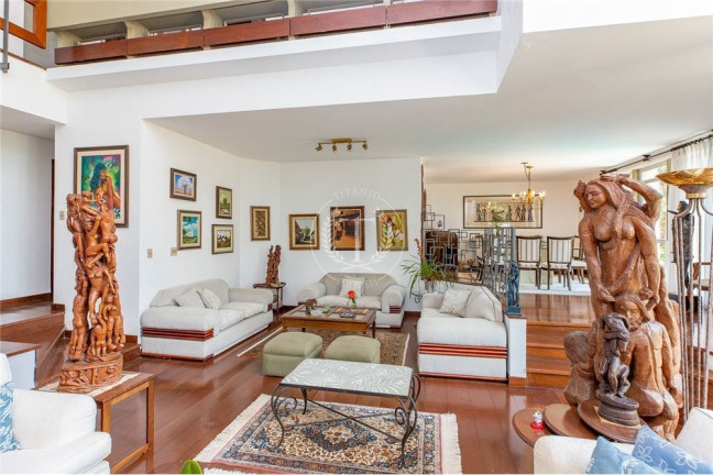 Imagem Casa com 4 Quartos à Venda, 384 m² em Jardim Marajoara - São Paulo Imagem Casa com 4 Quartos à Venda, 384 m² em Jardim Marajoara - São Paulo