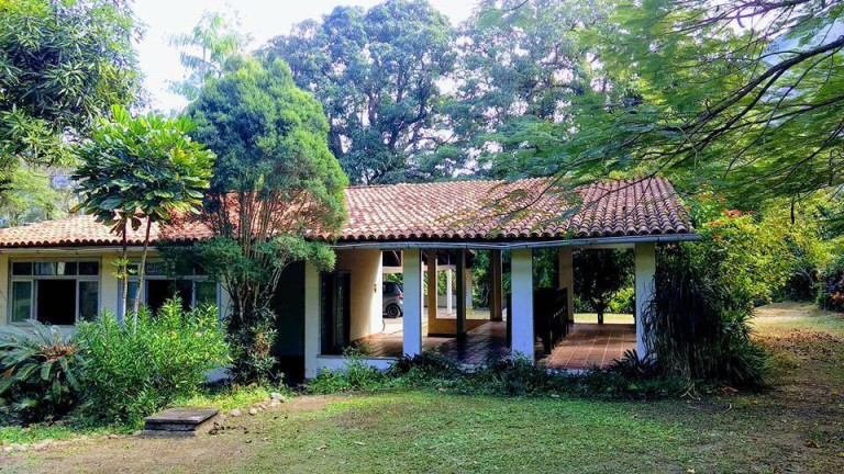 Imagem Casa com 6 Quartos à Venda, 400 m² em Camorim - Rio De Janeiro Imagem Casa com 6 Quartos à Venda, 400 m² em Camorim - Rio De Janeiro