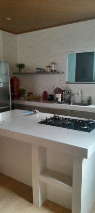 Imagem Casa com 4 Quartos à Venda, 416 m² em Centro - Lauro De Freitas Imagem Casa com 4 Quartos à Venda, 416 m² em Centro - Lauro De Freitas