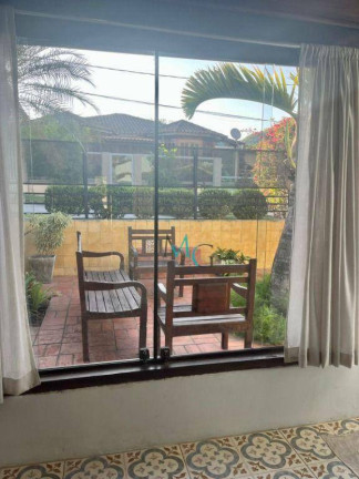 Imagem Casa com 3 Quartos à Venda, 330 m² em Campo Grande - Rio De Janeiro Imagem Casa com 3 Quartos à Venda, 330 m² em Campo Grande - Rio De Janeiro