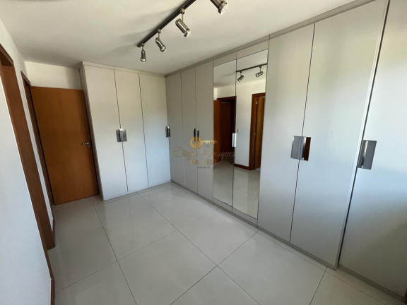 Imagem Apartamento com 3 Quartos à Venda, 181 m² em Várzea - Teresópolis
