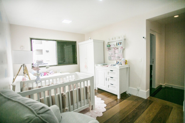 Foto do imóvel Apartamento com 3 Quartos à Venda, 290 m² em Aclimação - São Paulo