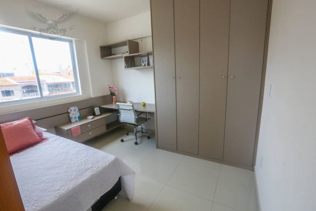 Imagem Apartamento com 3 Quartos à Venda, em Marco - Belém Imagem Apartamento com 3 Quartos à Venda, em Marco - Belém