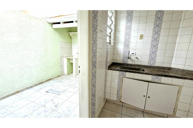 Imagem Casa com 2 Quartos à Venda, 80 m² em água Branca - São Paulo
