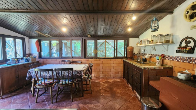 Imagem Chácara com 5 Quartos à Venda, 500 m² em Vargem Grande - Teresópolis