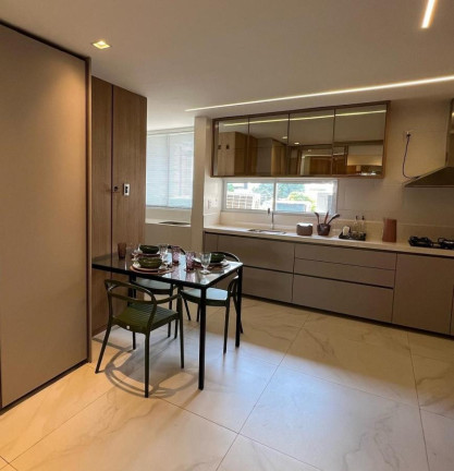 Imagem Apartamento com 4 Quartos à Venda,  em Jóquei - Teresina