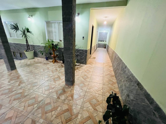 Imagem Casa com 3 Quartos à Venda, 180 m² em Jardim Guanhembu - São Paulo