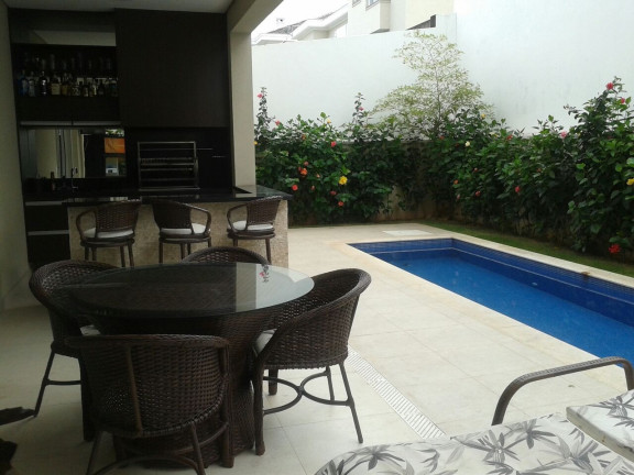 Imagem Casa com 4 Quartos à Venda, 420 m² em Alphaville - Santana De Parnaíba Imagem Casa com 4 Quartos à Venda, 420 m² em Alphaville - Santana De Parnaíba