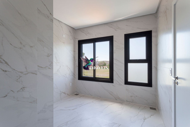 Imagem Casa de Condomínio com 4 Quartos à Venda, 359 m² em Centro - Torres