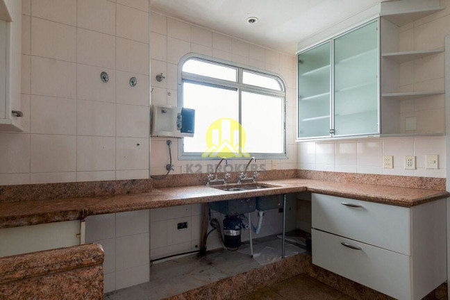 Imagem Apartamento com 3 Quartos à Venda, 185 m² em Itaim Bibi - São Paulo