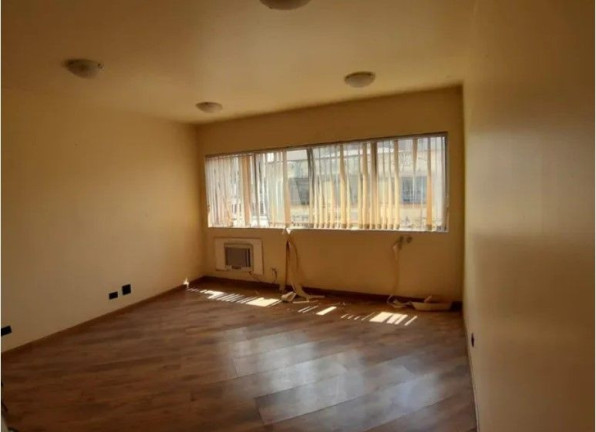 Imóvel Comercial à Venda, 45 m² em Centro - Curitiba