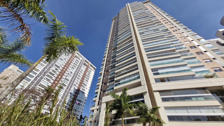 Foto do imóvel Apartamento com 3 Quartos à Venda, 240 m² em Cidade Monções - São Paulo
