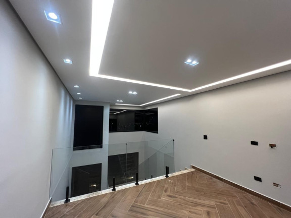 Imagem Sobrado com 3 Quartos à Venda, 190 m² em Residencial Colinas - Caçapava