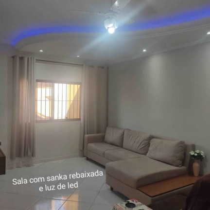Imagem Casa com 4 Quartos à Venda, 155 m² em Jardim Gurilândia - Taubate