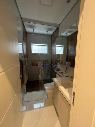 Imagem Casa com 3 Quartos à Venda, 250 m² em Jardim Adriana - Guarulhos