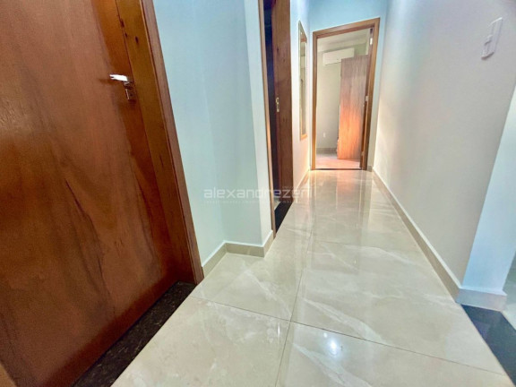 Imagem Casa com 3 Quartos à Venda, 121 m² em Bombas - Bombinhas