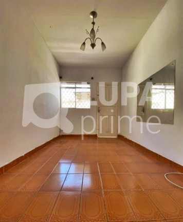 Casa com 2 Quartos à Venda, 130 m² em água Fria - São Paulo